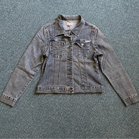 Vintage Max Studio Stretchy Denim Jacket, Medium - Picture 6 of 16